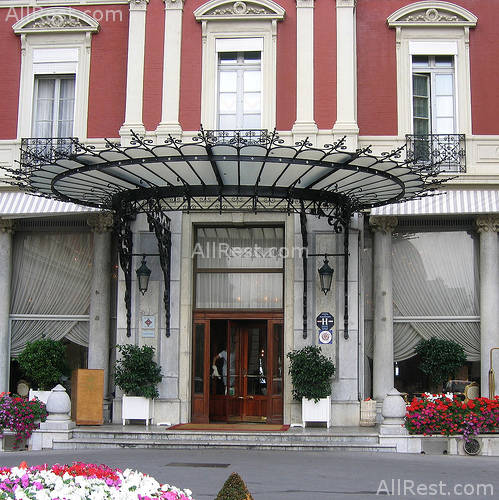 Hotel Du Palais 5
